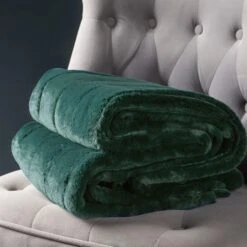 Riva Paoletti Empress Emerald Faux Fur Throw