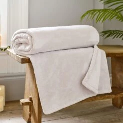 Coco Touch Almond Fleece Throw