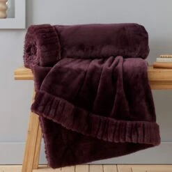 Catherine Lansfield Plum Velvet Faux Fur Throw