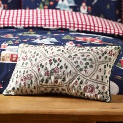 Catherine Lansfield Christmas Ski Village Cushion