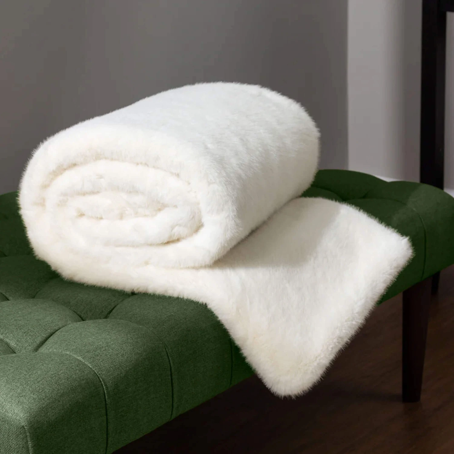 Stanza Ecru Faux Fur Throw