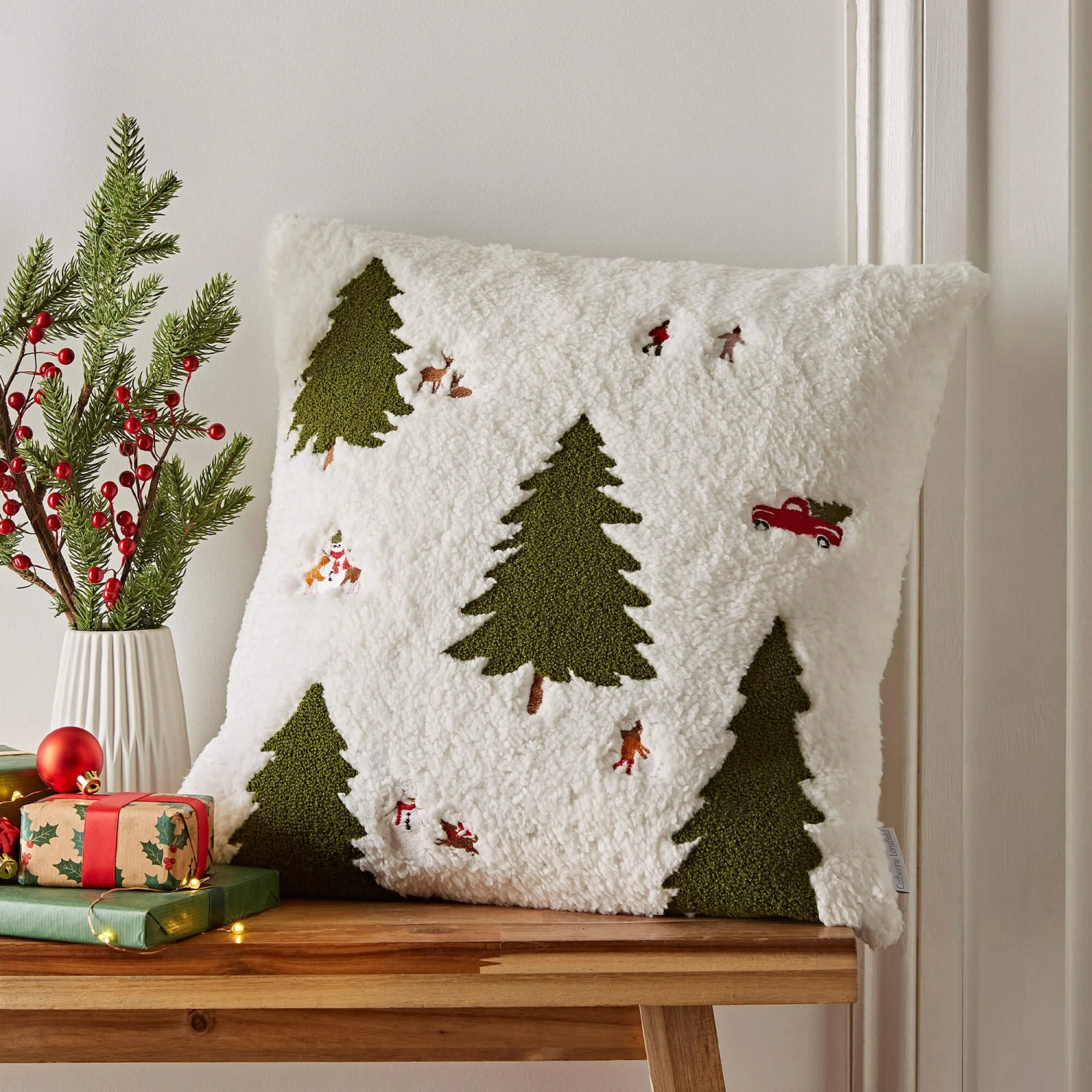 Catherine Lansfield Cosy Boucle Christmas Tree Cushion